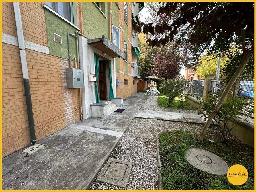 Immagine 10 di Appartamento in vendita  a Molinella