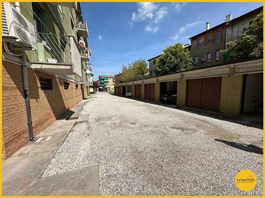 Immagine 58 di Appartamento in vendita  a Molinella