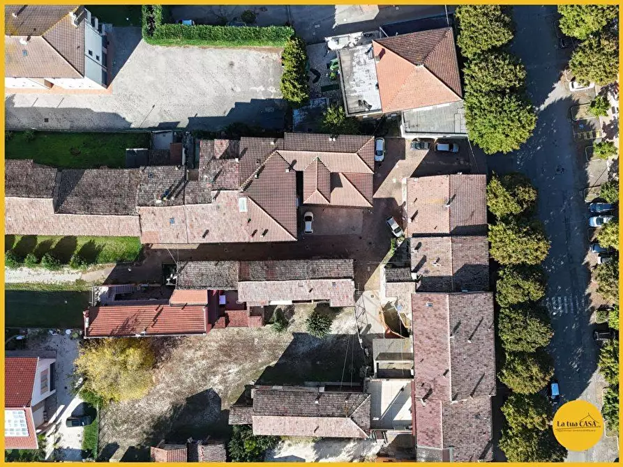 Immagine 9 di Appartamento in vendita  a Molinella