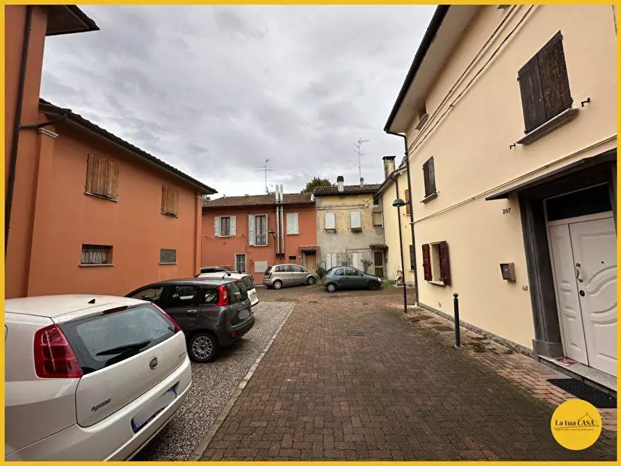 Immagine 43 di Appartamento in vendita  a Molinella