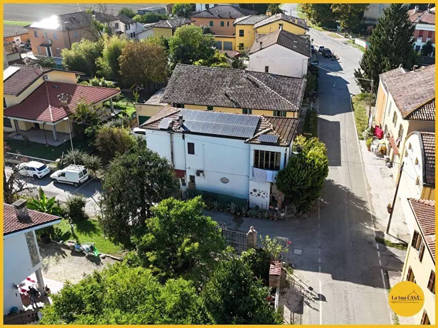 Immagine 4 di Casa indipendente in vendita  a Molinella