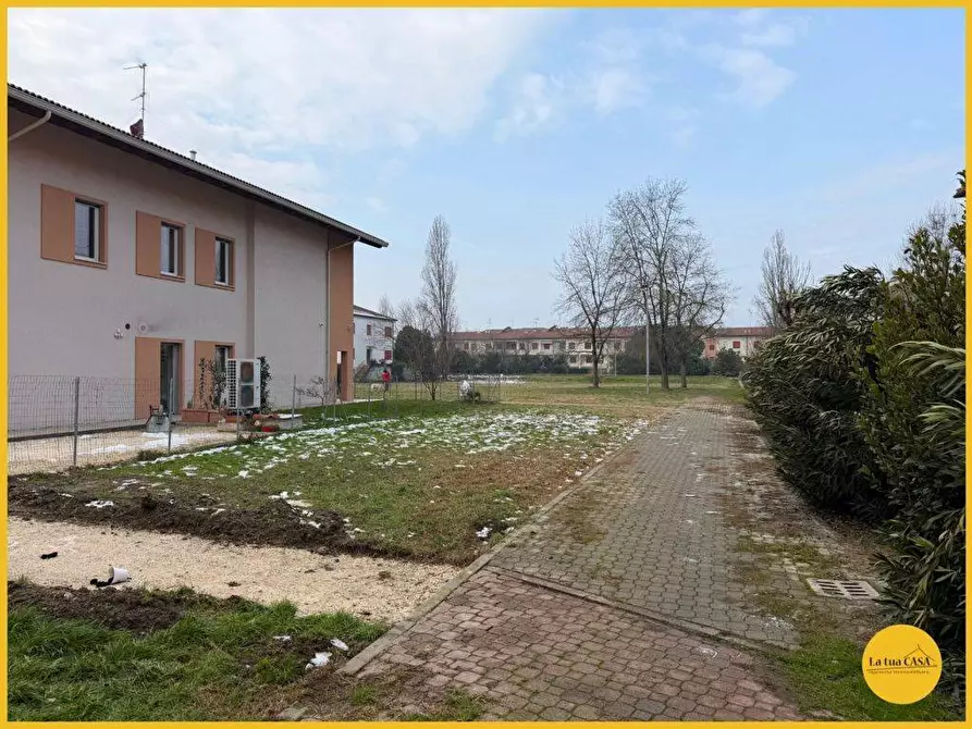 Immagine 44 di Villetta a schiera in vendita  in corso giuseppe mazzini 305 a Molinella