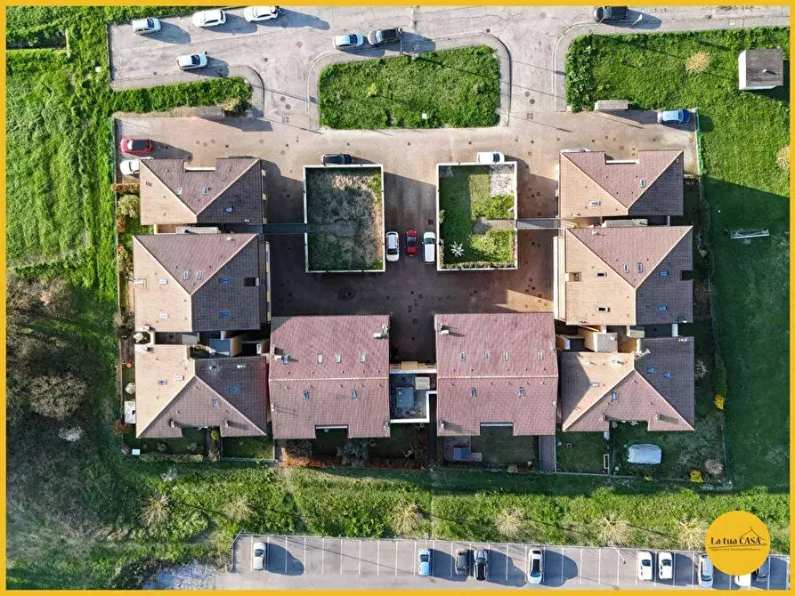 Immagine 7 di Appartamento in vendita  in Via Orlana Fallaci 27 a Molinella