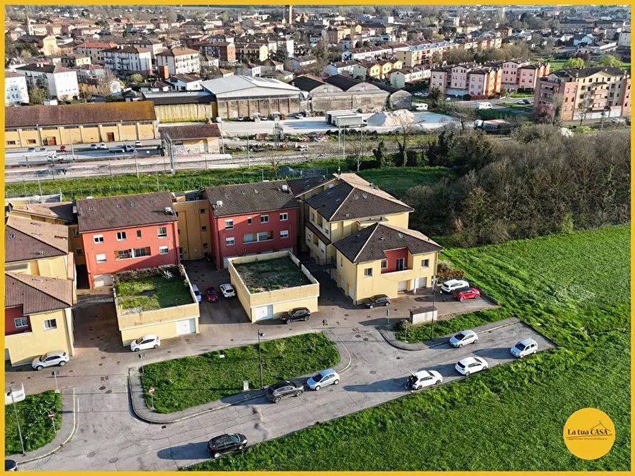 Immagine 8 di Appartamento in vendita  in Via Orlana Fallaci 27 a Molinella