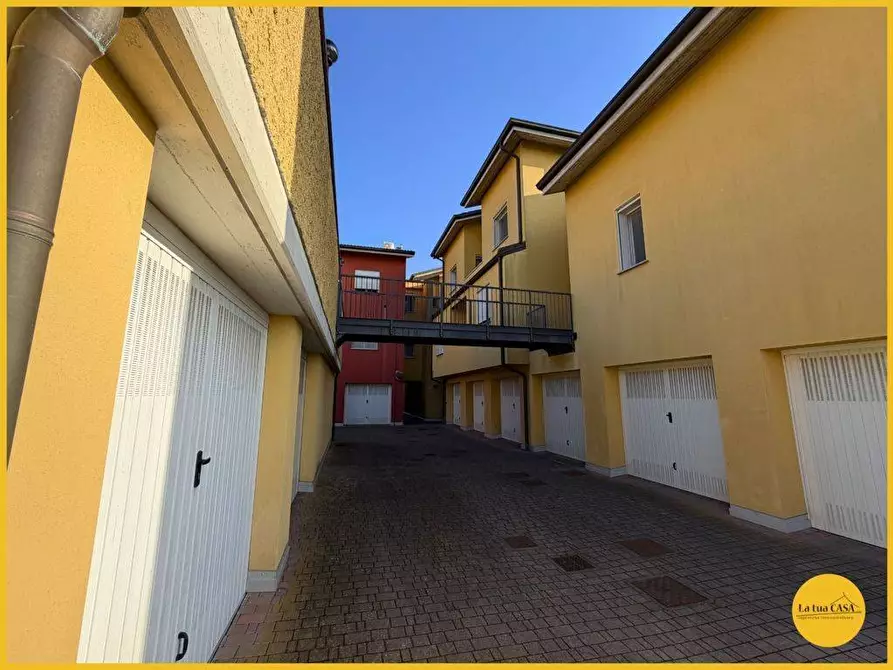 Immagine 14 di Appartamento in vendita  in Via Orlana Fallaci 27 a Molinella