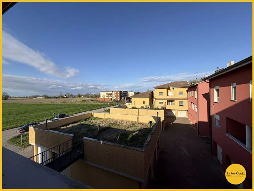 Immagine 73 di Appartamento in vendita  in Via Orlana Fallaci 27 a Molinella