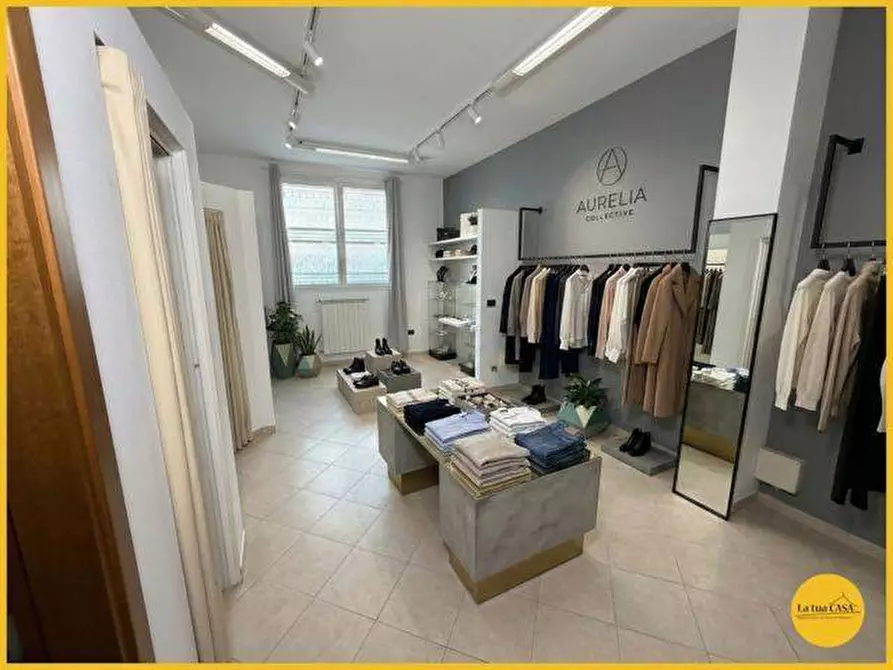 Immagine 10 di Capannone industriale in affitto  in Corso Giuseppe Mazzini 359 a Molinella