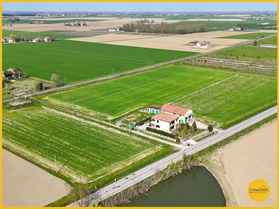Immagine 1 di Terreno agricolo in vendita  in via canale 10 a Molinella