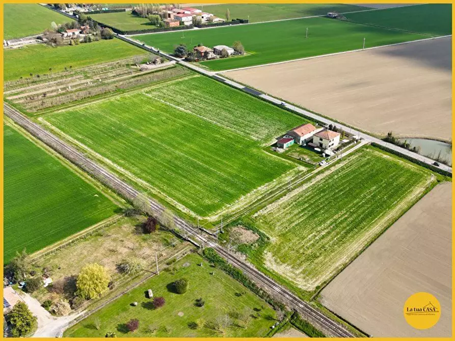 Immagine 12 di Terreno agricolo in vendita  in via canale 10 a Molinella