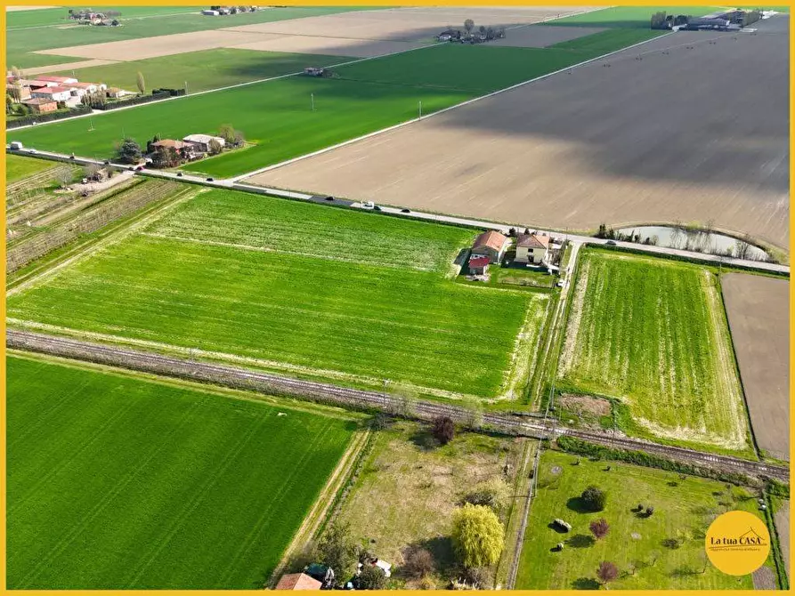 Immagine 13 di Terreno agricolo in vendita  in via canale 10 a Molinella