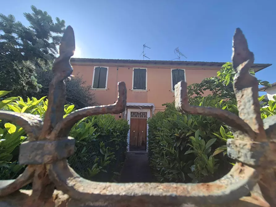 Immagine 6 di Villetta a schiera in vendita  in Via del Lavoro 11 a Molinella