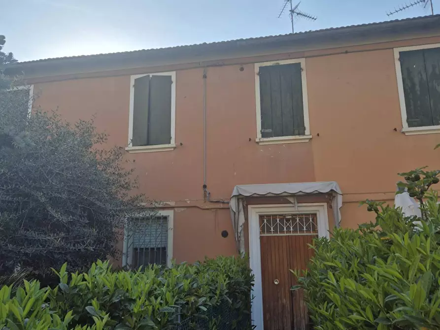 Immagine 7 di Villetta a schiera in vendita  in Via del Lavoro 11 a Molinella