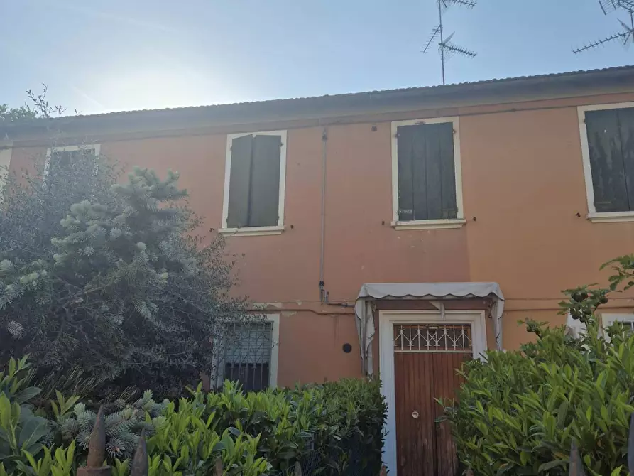 Immagine 8 di Villetta a schiera in vendita  in Via del Lavoro 11 a Molinella