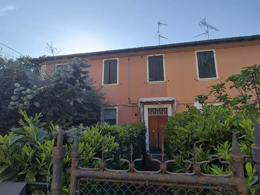 Immagine 9 di Villetta a schiera in vendita  in Via del Lavoro 11 a Molinella