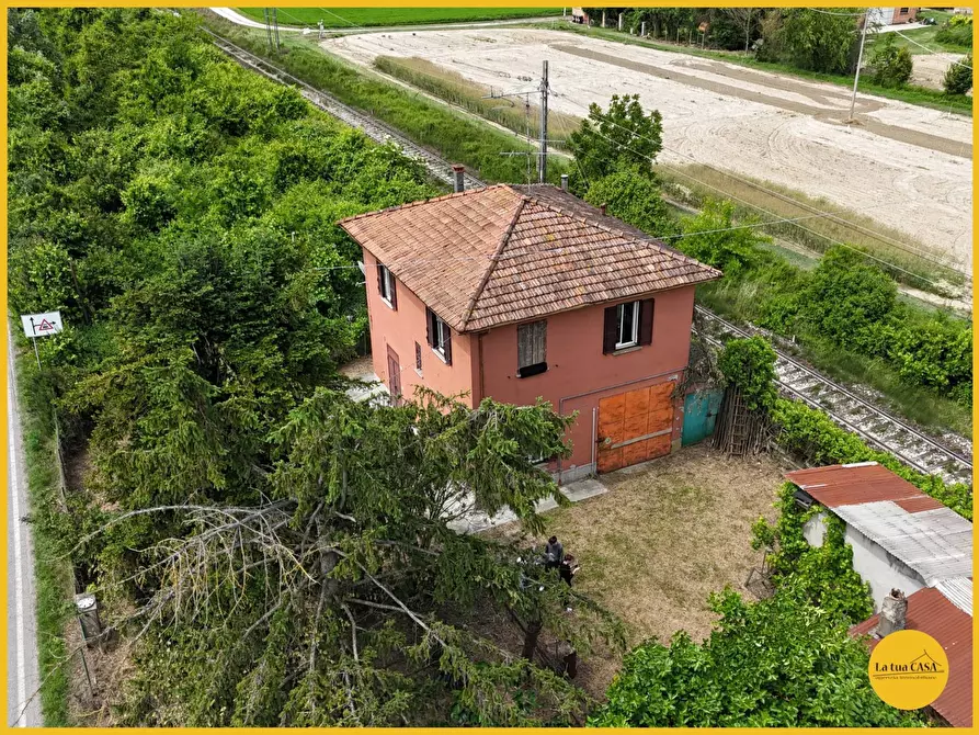 Immagine 4 di Casa indipendente in vendita  in Via Pianella 72 a Budrio