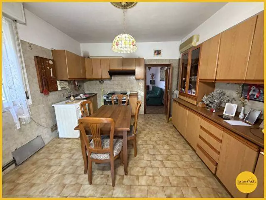 Immagine 14 di Villetta a schiera in vendita  in Via Confine Inferiore 141 - 143 a Molinella