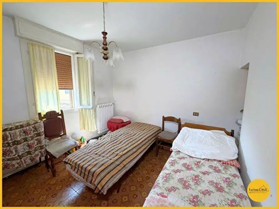 Immagine 53 di Villetta a schiera in vendita  in Via Confine Inferiore 141 - 143 a Molinella