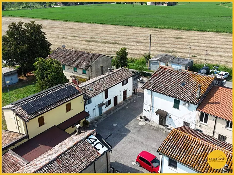 Immagine 3 di Villetta a schiera in vendita  in Via Borgo Masotti 8/1 a Argenta