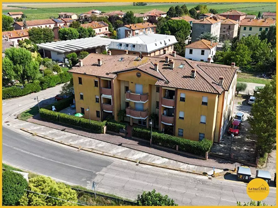 Immagine 1 di Appartamento in vendita  in Via Provinciale Superiore 171 a Molinella