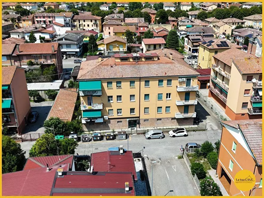 Immagine 9 di Appartamento in vendita  in via puccini 7 a Molinella