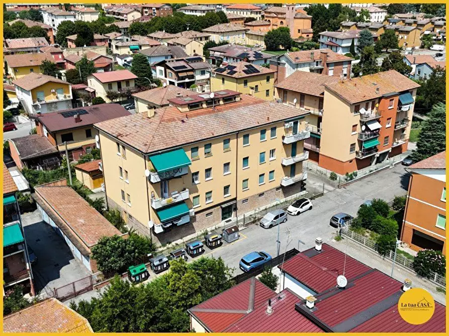 Immagine 10 di Appartamento in vendita  in via puccini 7 a Molinella