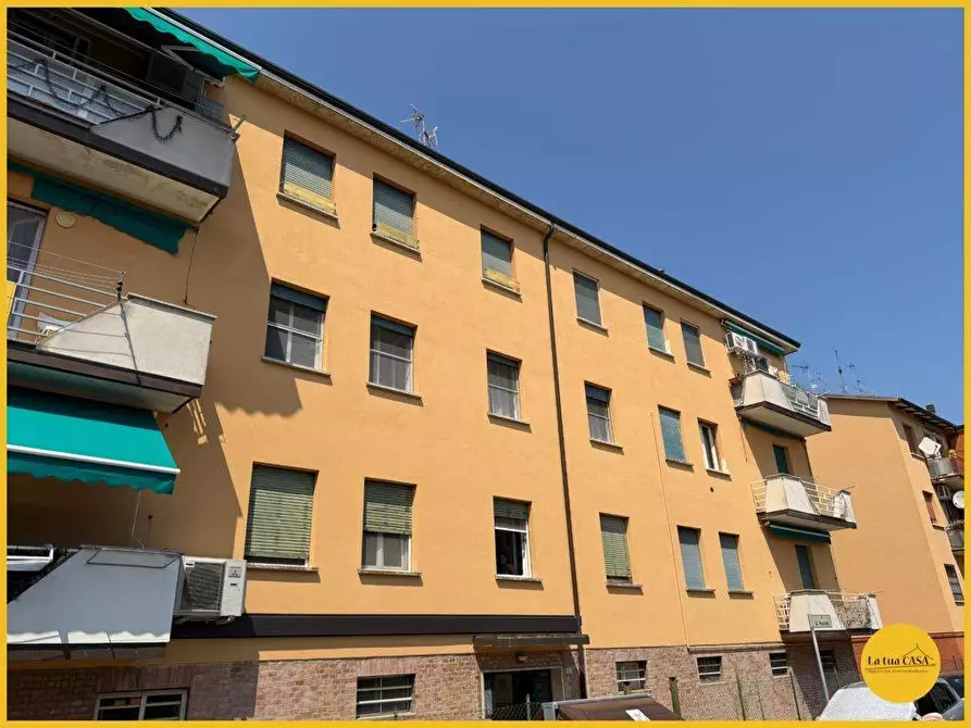 Immagine 18 di Appartamento in vendita  in via puccini 7 a Molinella