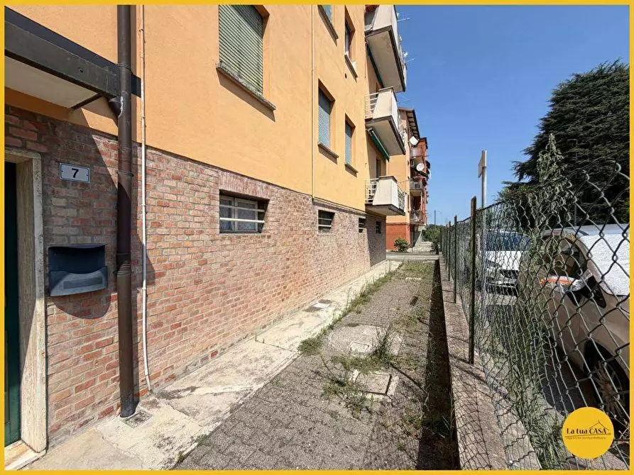 Immagine 20 di Appartamento in vendita  in via puccini 7 a Molinella