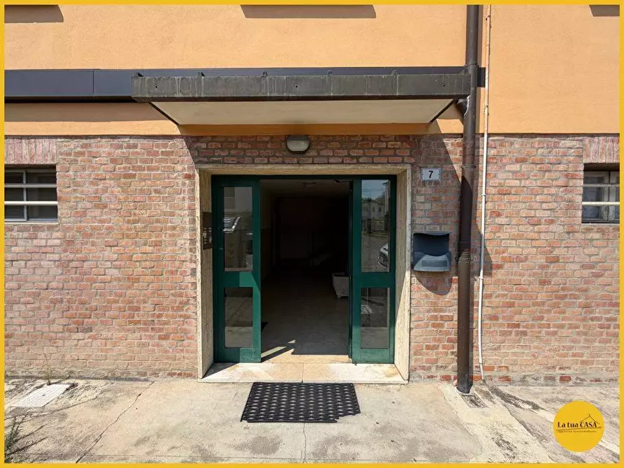 Immagine 21 di Appartamento in vendita  in via puccini 7 a Molinella