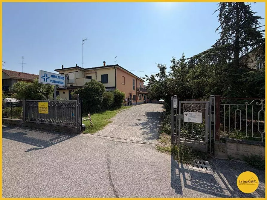 Immagine 12 di Villetta a schiera in vendita  in Via dell'Unità 14 a Molinella