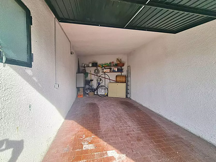 Immagine 28 di Appartamento in vendita  in Via dei Navigatori 8 a Finale Ligure