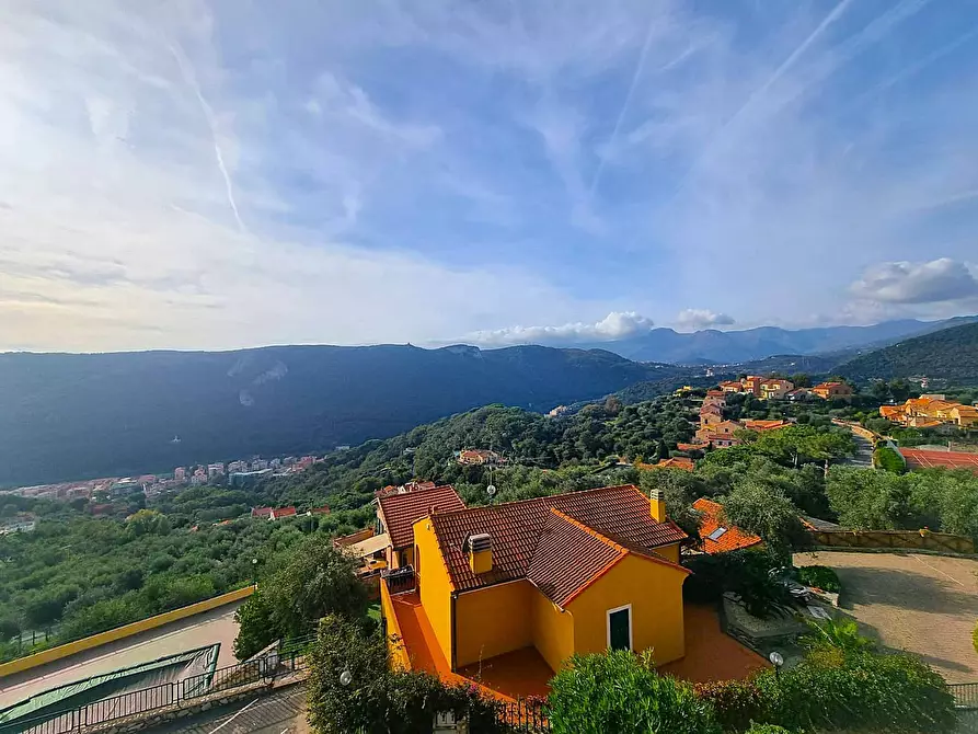 Immagine 25 di Appartamento in vendita  in Via dei Navigatori 8 a Finale Ligure