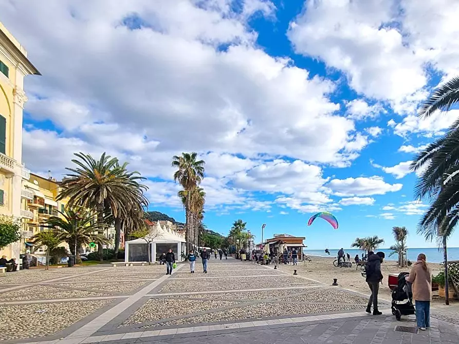 appartamento in vendita a Finale Ligure