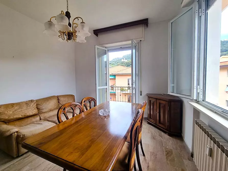 Immagine 6 di Appartamento in vendita  in Via Fiume a Finale Ligure