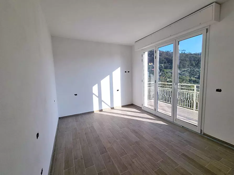 Immagine 12 di Appartamento in vendita  in Via per Olle 11 a Finale Ligure