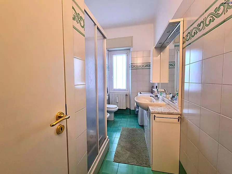 Immagine 14 di Appartamento in vendita  in Via Nicolò Saccone a Finale Ligure