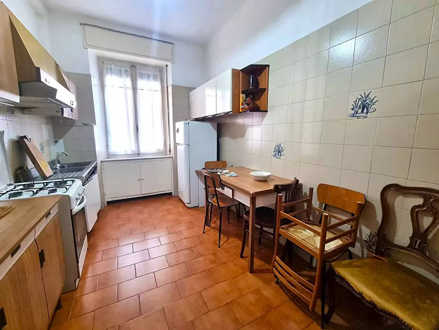 Immagine 12 di Appartamento in vendita  in Via Nicolò Saccone a Finale Ligure