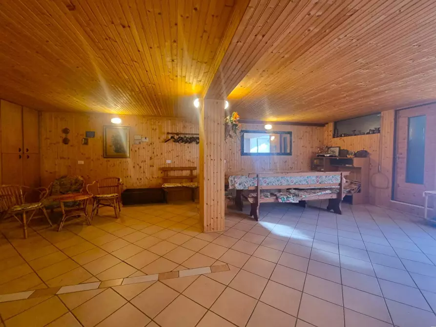 Immagine 22 di Appartamento in vendita  in Via Silvio Pellico 19 a Finale Ligure