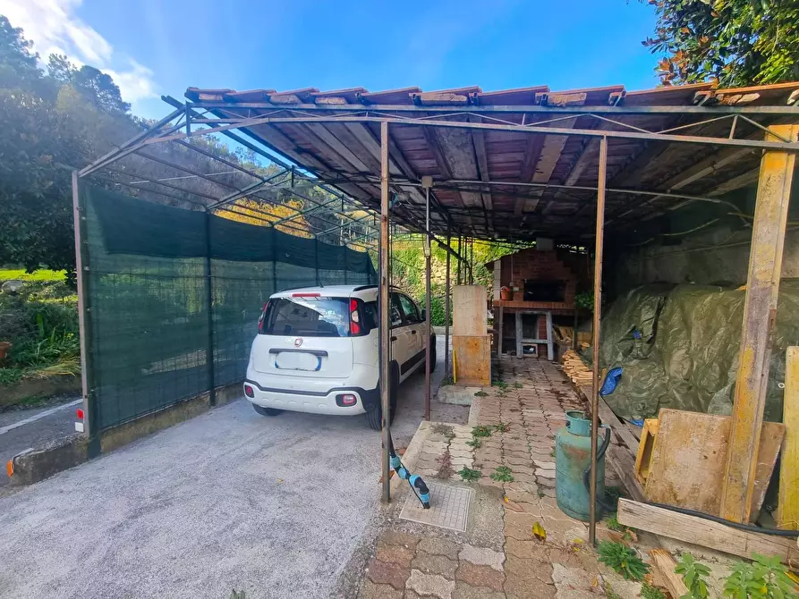 Immagine 26 di Appartamento in vendita  in Via Silvio Pellico 19 a Finale Ligure