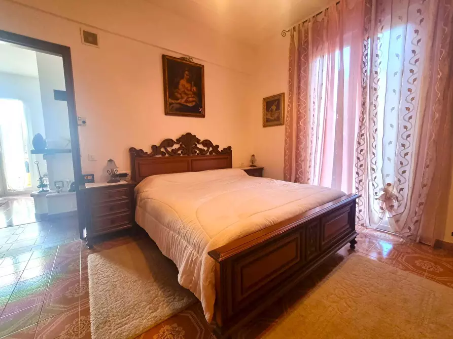 Immagine 12 di Appartamento in vendita  in Via Silvio Pellico 19 a Finale Ligure