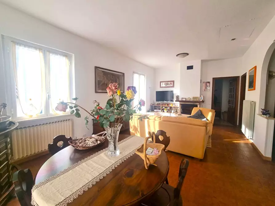 Immagine 6 di Appartamento in vendita  in Via Silvio Pellico 19 a Finale Ligure