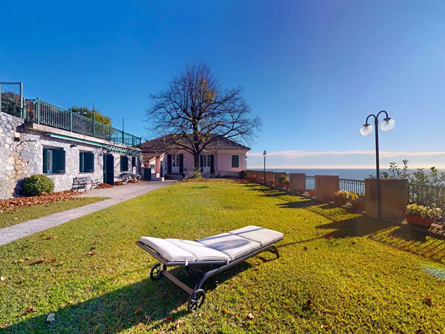 Immagine 11 di Appartamento in vendita  in Via Belvedere a Finale Ligure