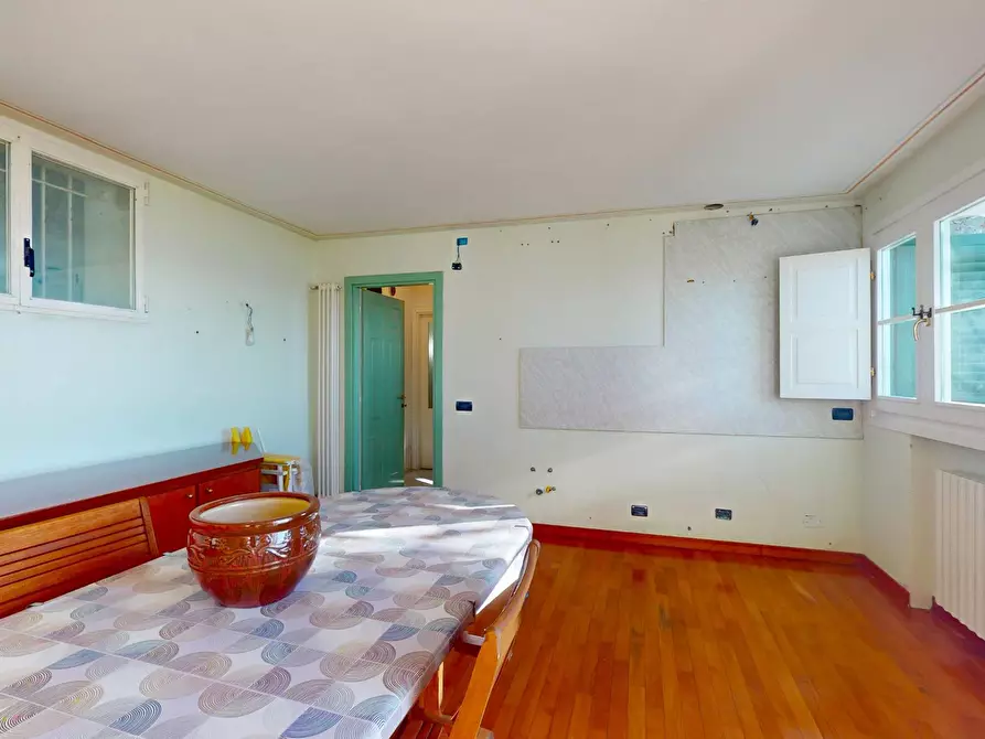 Immagine 32 di Appartamento in vendita  in Via Belvedere a Finale Ligure