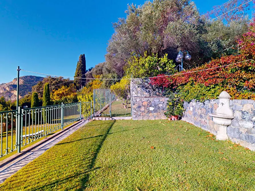 Immagine 19 di Appartamento in vendita  in Via Belvedere a Finale Ligure