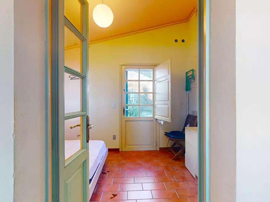 Immagine 65 di Appartamento in vendita  in Via Belvedere a Finale Ligure