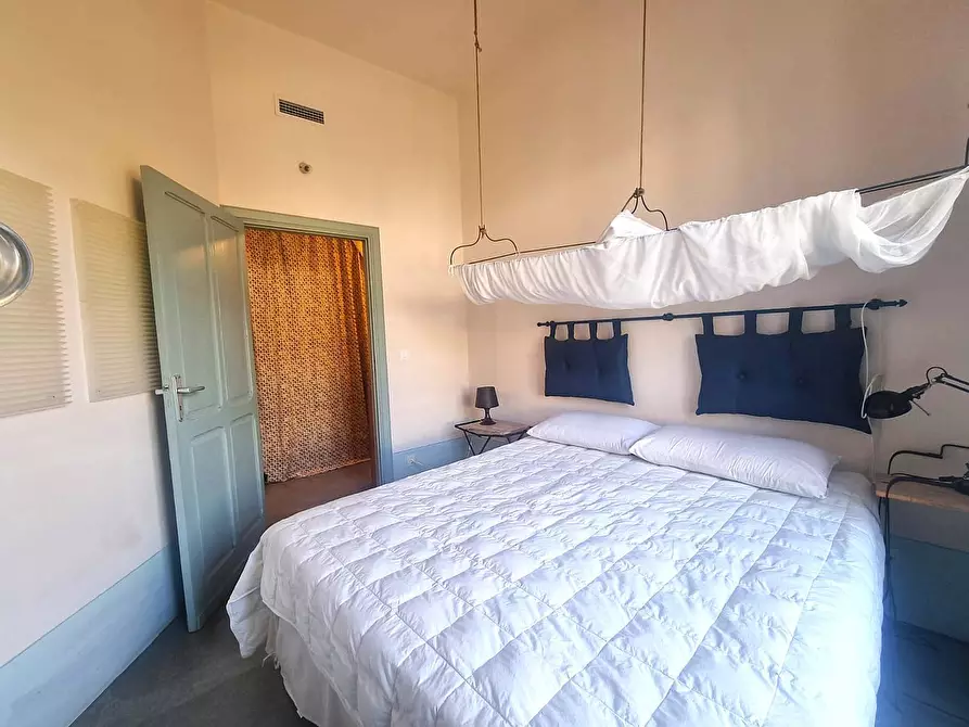 Immagine 10 di Appartamento in vendita  in Via delle fabbriche a Finale Ligure