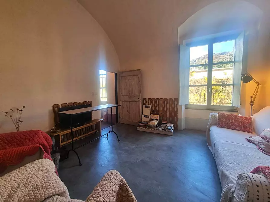 Immagine 16 di Appartamento in vendita  in Via delle fabbriche a Finale Ligure