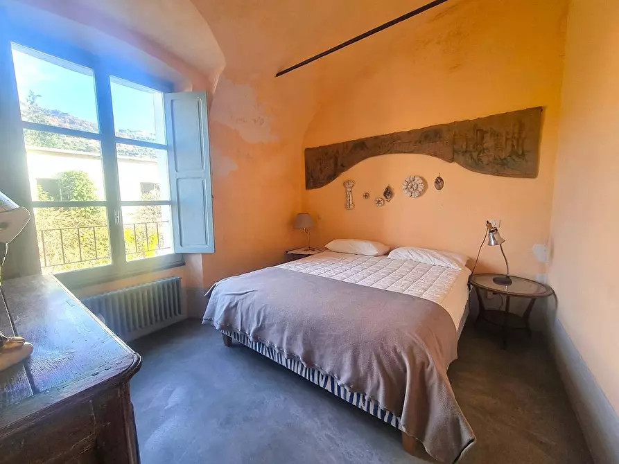 Immagine 17 di Appartamento in vendita  in Via delle fabbriche a Finale Ligure