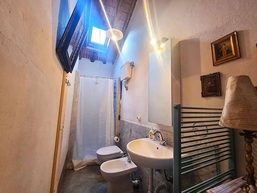 Immagine 19 di Appartamento in vendita  in Via delle fabbriche a Finale Ligure