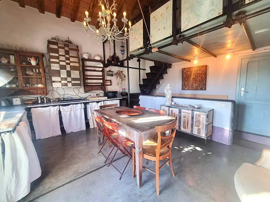 Immagine 31 di Appartamento in vendita  in Via delle fabbriche a Finale Ligure