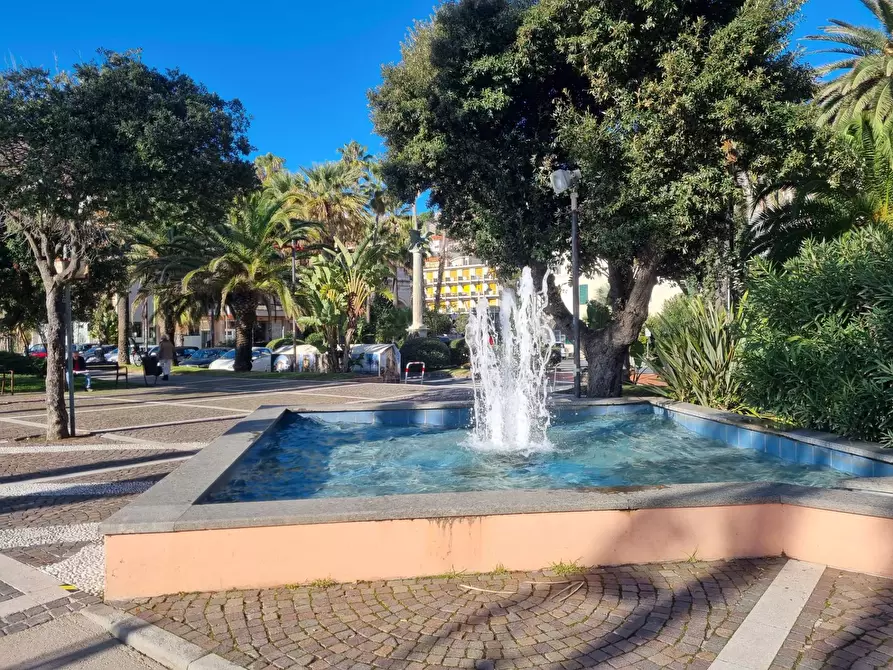 Immagine 13 di Appartamento in vendita  in Via Giuseppe Mazzini 21 a Finale Ligure